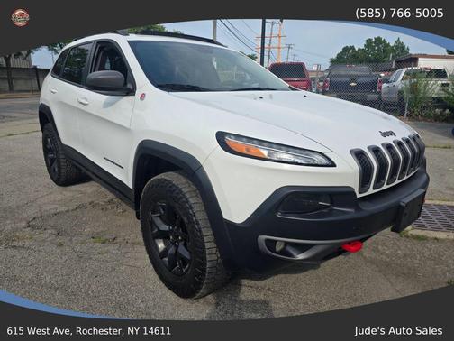 2015 Jeep Cherokee Sport