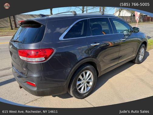 Platinum Graphite 2016 Kia Sorento LX