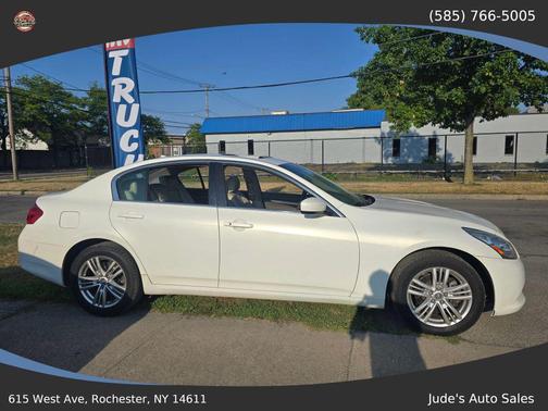 2012 INFINITI G25x Base