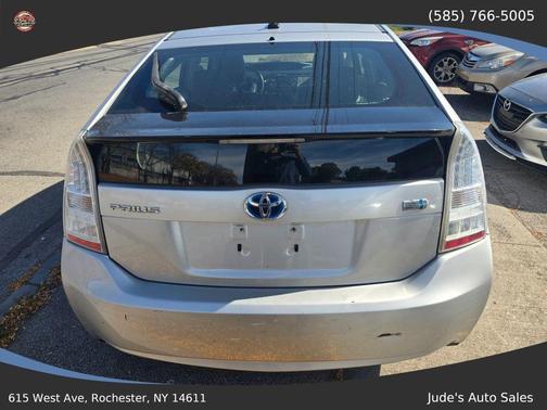 2010 Toyota Prius II
