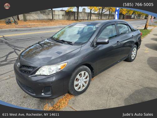 2011 Toyota Corolla LE