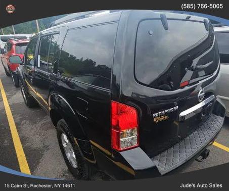 2012 Nissan Pathfinder S
