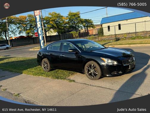 2012 Nissan Maxima S