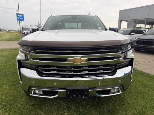 Iridescent Pearl Tricoat 2022 Chevrolet Silverado 1500 Limited LTZ
