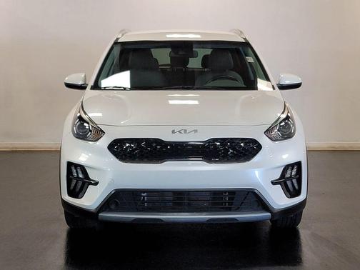 2022 Kia Niro LXS