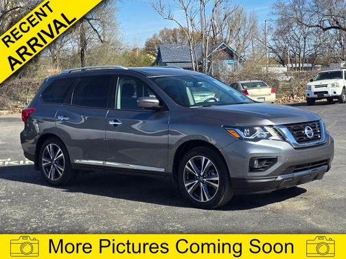 2019 Nissan Pathfinder Platinum