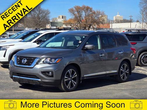 2019 Nissan Pathfinder Platinum