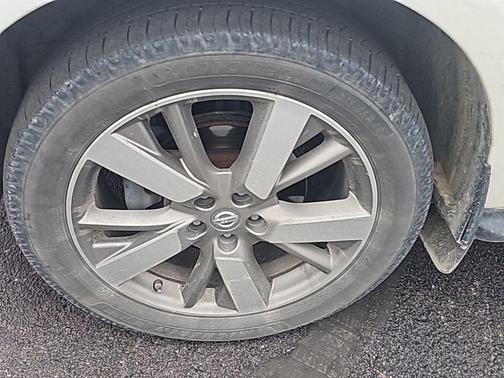 2016 Nissan Pathfinder Platinum