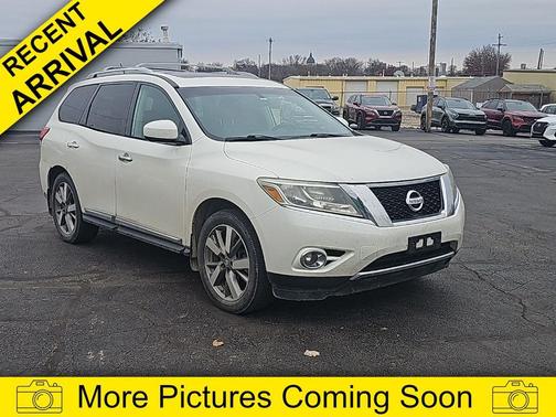 2016 Nissan Pathfinder Platinum