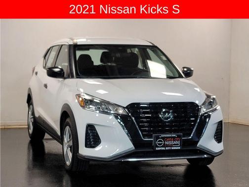 2021 Nissan Kicks S