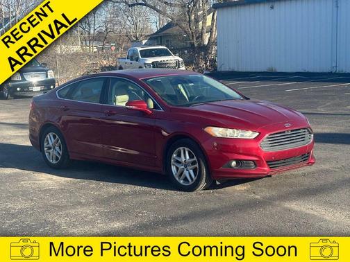 2013 Ford Fusion SE