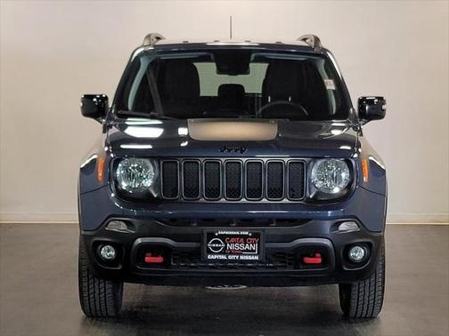 2023 Jeep Renegade Trailhawk