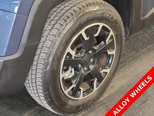 2023 Jeep Renegade Trailhawk