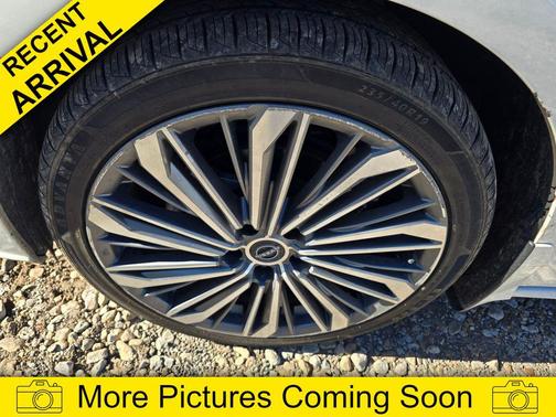 2023 Nissan Altima 2.5 SL