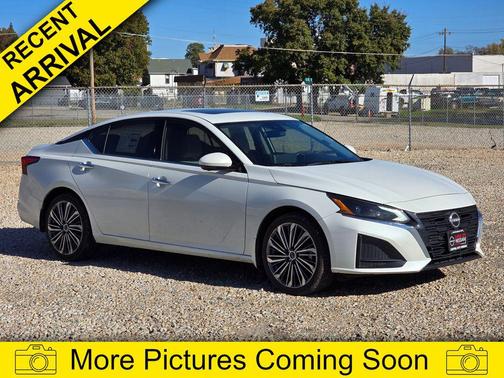 2023 Nissan Altima 2.5 SL