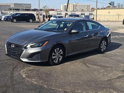 2023 Nissan Altima S FWD
