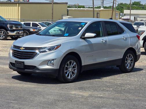 Silver Ice Metallic 2021 Chevrolet Equinox 1LT