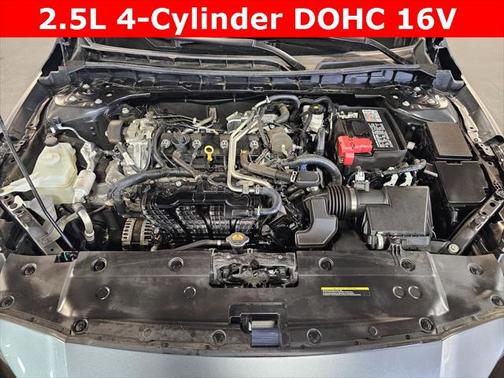 2023 Nissan Altima SR FWD