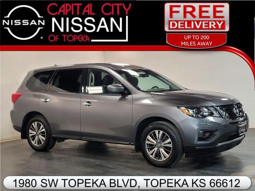 2019 Nissan Pathfinder S