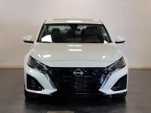 2024 Nissan Altima 2.5 SL