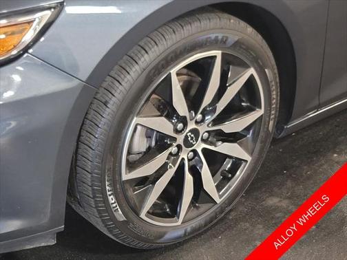 2021 Chevrolet Malibu FWD RS