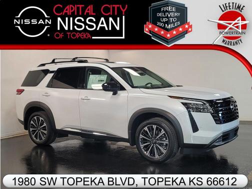 Everest White Pearl Tricoat 2026 Nissan Pathfinder Platinum