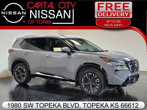 Boulder Gray Pearl 2024 Nissan Rogue Platinum