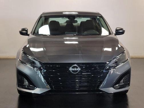 2025 Nissan Altima S FWD