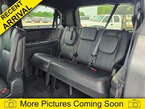 Octane Red Pearlcoat 2017 Dodge Grand Caravan GT