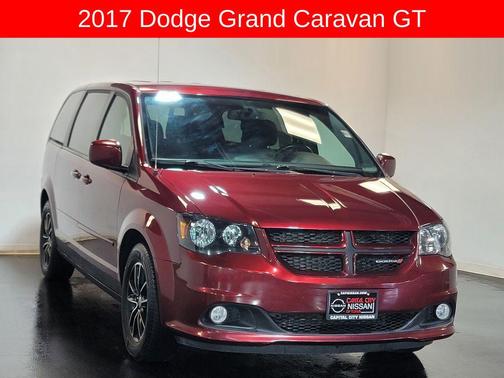 Octane Red Pearlcoat 2017 Dodge Grand Caravan GT