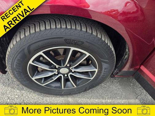Octane Red Pearlcoat 2017 Dodge Grand Caravan GT