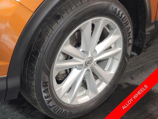 2017 Nissan Rogue Sport SV