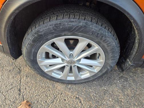 2017 Nissan Rogue Sport SV