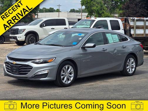 Sterling Gray Metallic 2024 Chevrolet Malibu FWD 1LT