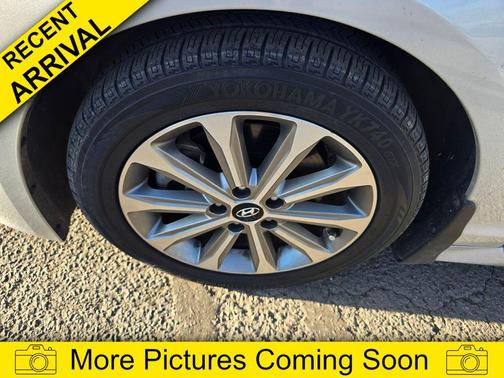 2016 Hyundai SONATA Limited