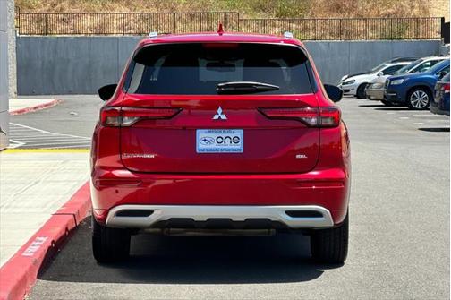 2023 Mitsubishi Outlander SEL 2.5 2WD