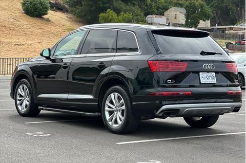 2018 Audi Q7 3.0T Premium Plus