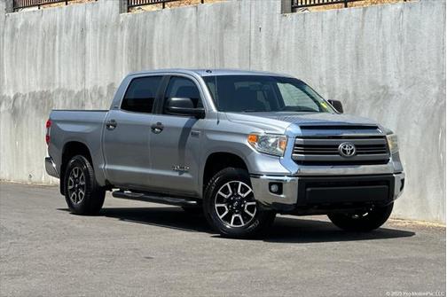 2014 Toyota Tundra SR5