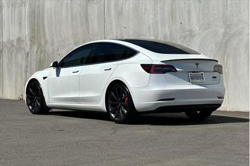 2020 Tesla Model 3 Performance