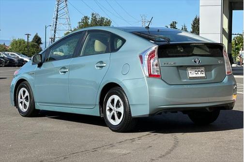 2015 Toyota Prius Two