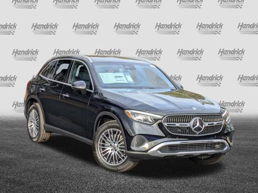 2025 Mercedes-Benz GLC 300 