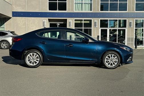 2015 Mazda Mazda3 s Grand Touring