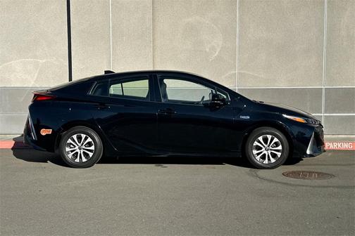 2020 Toyota Prius Prime LE