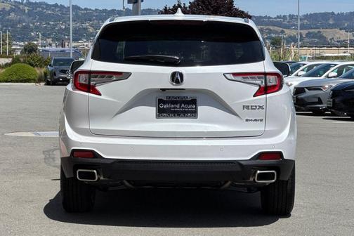 Platinum White Pearl 2026 Acura RDX Technology Package