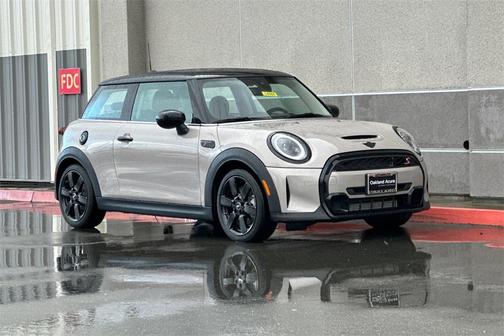 2023 MINI Hardtop Cooper S