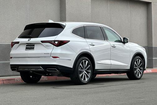 Platinum White Pearl 2026 Acura MDX Technology Package
