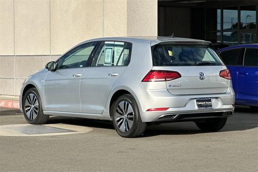 2019 Volkswagen e-Golf SE