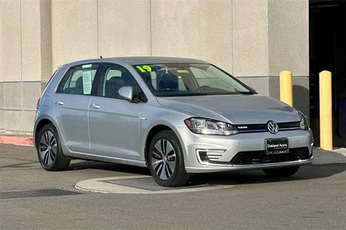 2019 Volkswagen e-Golf SE