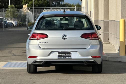 2019 Volkswagen e-Golf SE