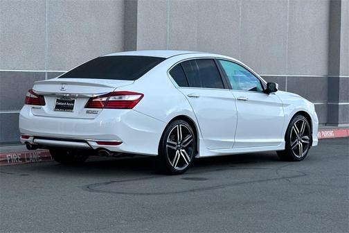 2017 Honda Accord Sport SE